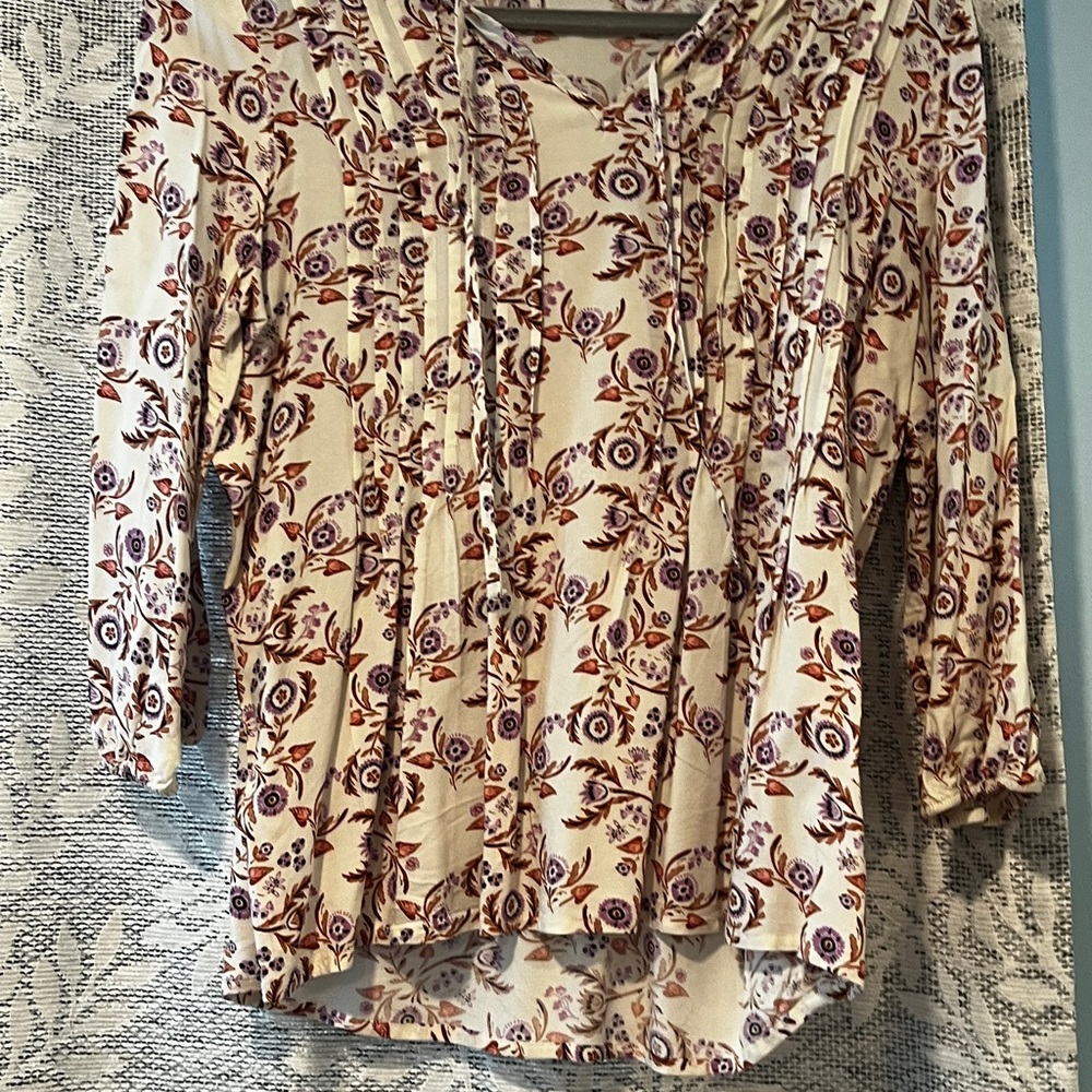 Croft & Barrow Cream and Purple Floral Blouse